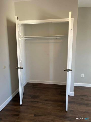 162 Sheridan Street, Bridgeport, CT 06610