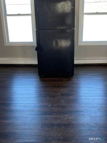 162 Sheridan Street, Bridgeport, CT 06610