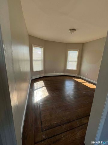 162 Sheridan Street, Bridgeport, CT 06610