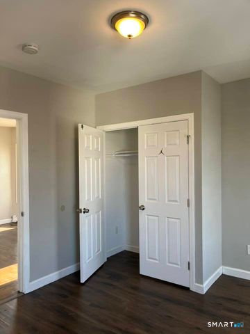 162 Sheridan Street, Bridgeport, CT 06610