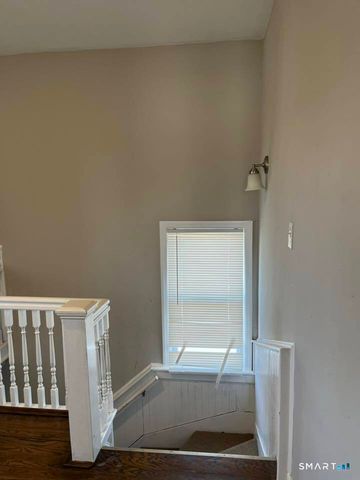 162 Sheridan Street, Bridgeport, CT 06610