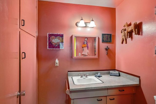 22425 Summit Road, Los Gatos, CA 95033