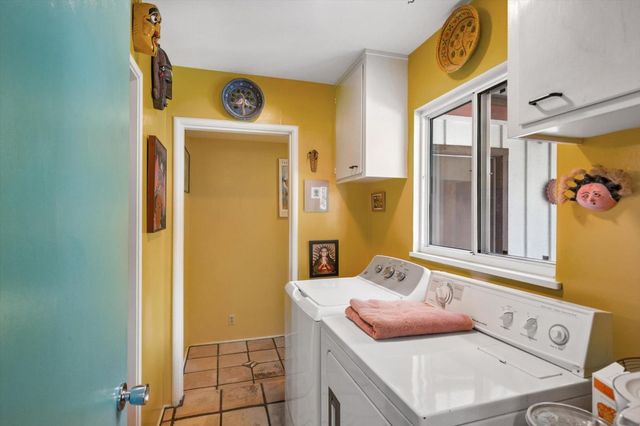 22425 Summit Road, Los Gatos, CA 95033