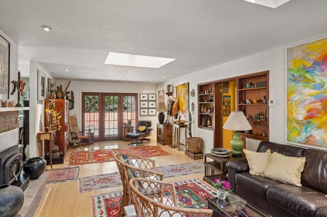 22425 Summit Road, Los Gatos, CA 95033