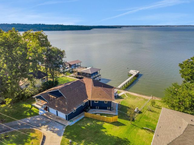 441 Southwood Shores Drive, Coldspring, TX 77331