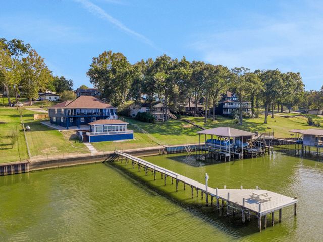 441 Southwood Shores Drive, Coldspring, TX 77331