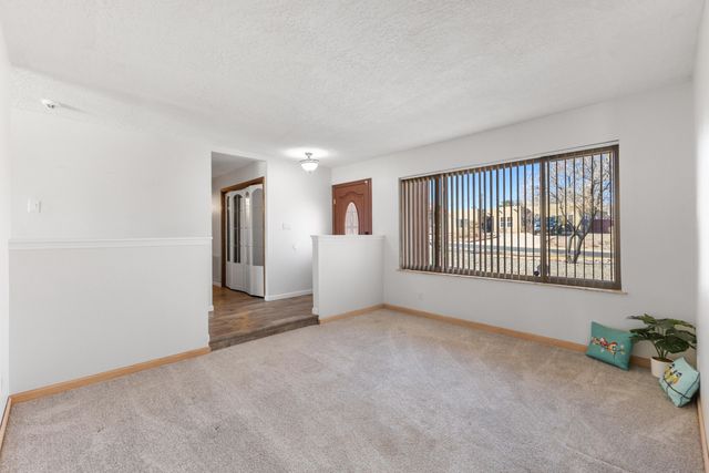 3114 Sue Circle SE, Rio Rancho, NM 87124