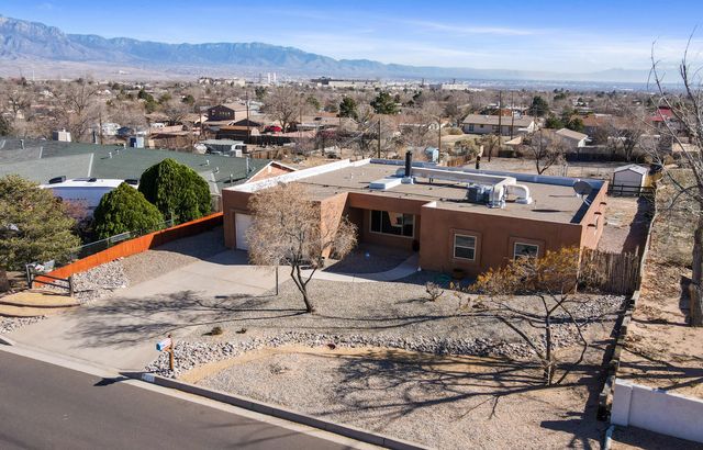 3114 Sue Circle SE, Rio Rancho, NM 87124