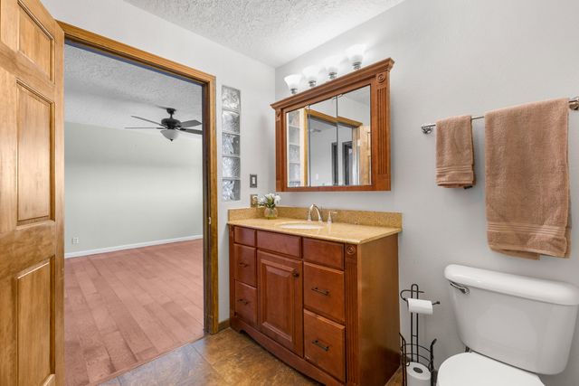 3114 Sue Circle SE, Rio Rancho, NM 87124