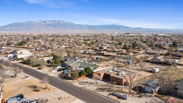 3114 Sue Circle SE, Rio Rancho, NM 87124