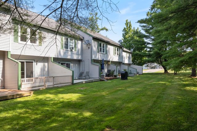 35 Brickyard Rd Unit 31, Essex Junction, VT 05452