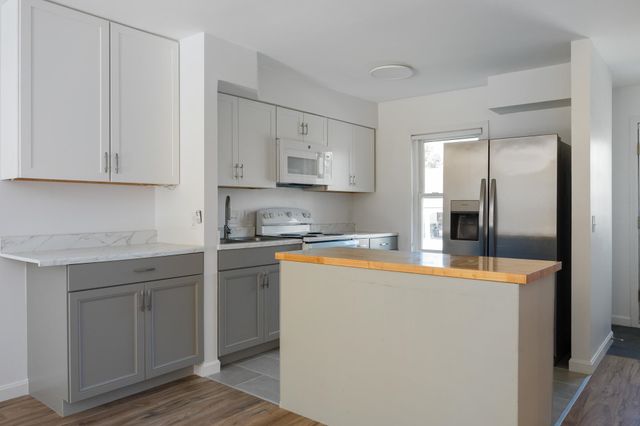 35 Brickyard Rd Unit 31, Essex Junction, VT 05452