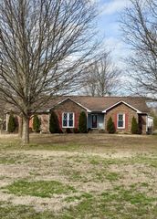 1102 Tinnell Rd, Mount Juliet, TN 37122