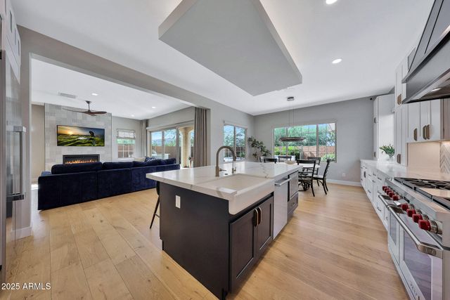 22220 N 34TH Place, Phoenix, AZ 85050