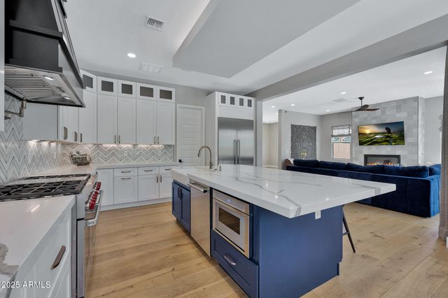 22220 N 34TH Place, Phoenix, AZ 85050