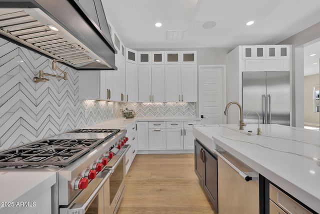 22220 N 34TH Place, Phoenix, AZ 85050