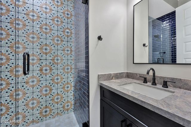 22220 N 34TH Place, Phoenix, AZ 85050