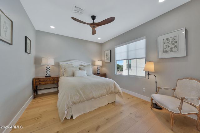 22220 N 34TH Place, Phoenix, AZ 85050