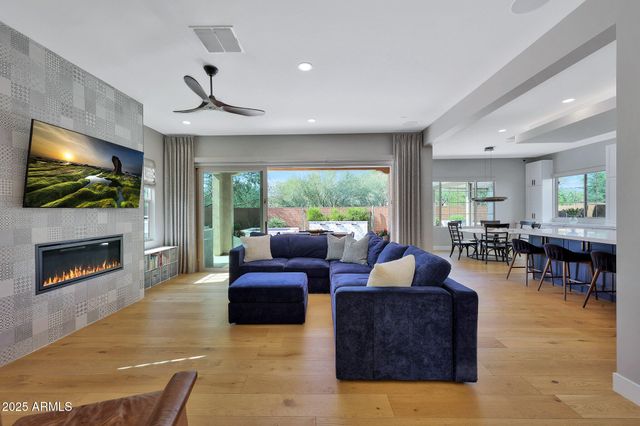 22220 N 34TH Place, Phoenix, AZ 85050