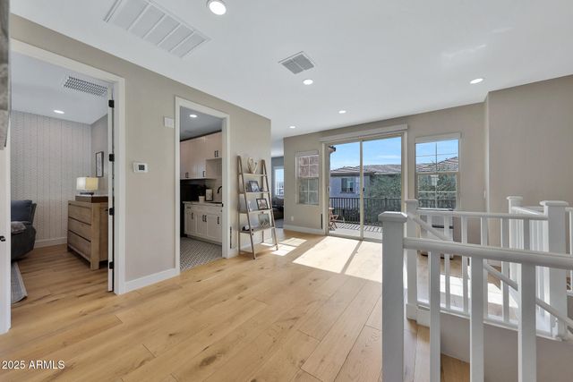 22220 N 34TH Place, Phoenix, AZ 85050