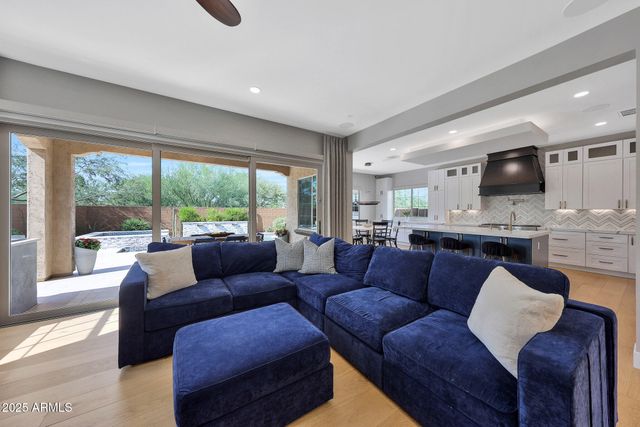 22220 N 34TH Place, Phoenix, AZ 85050