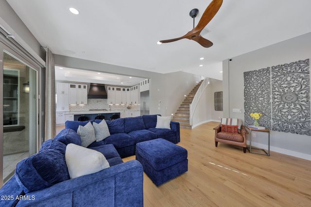 22220 N 34TH Place, Phoenix, AZ 85050