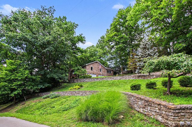 829 Lincoln Road, Bellevue, KY 41073