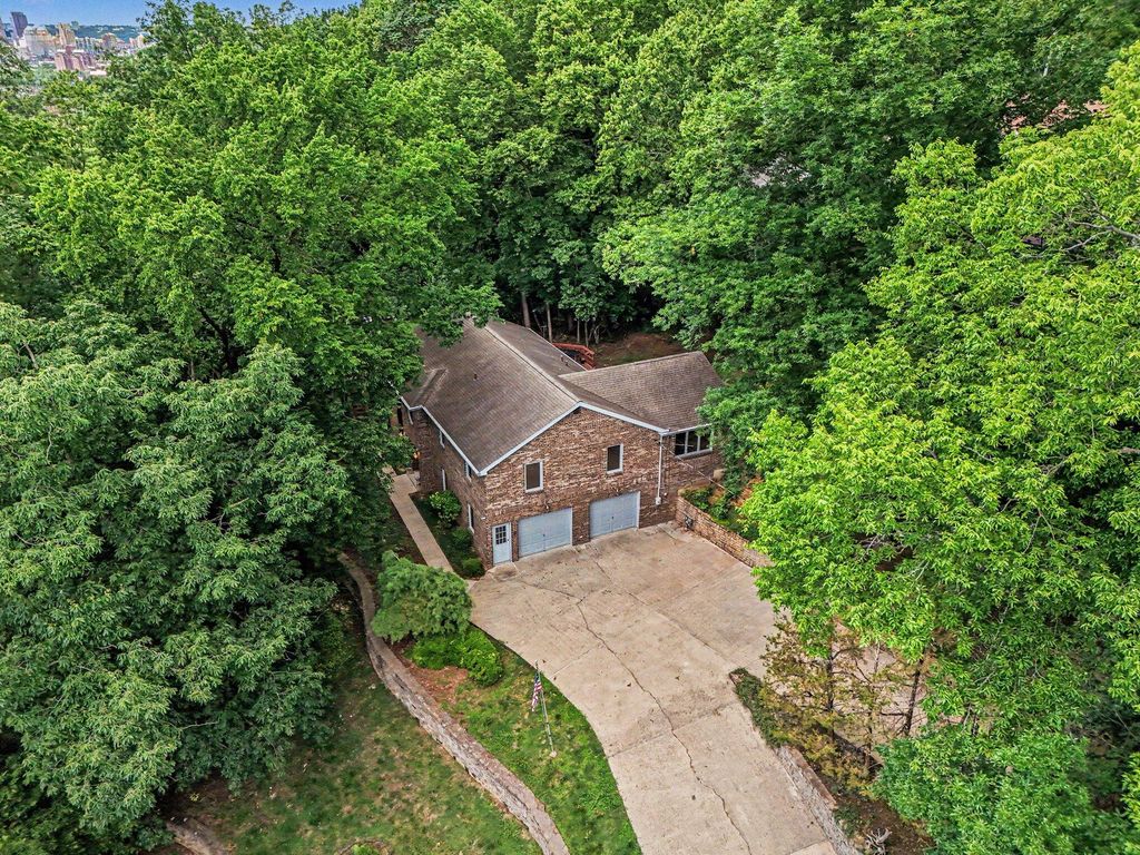 829 Lincoln Road, Bellevue, KY 41073