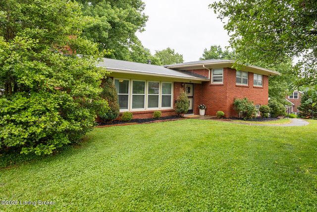 909 Cannons Ln, Louisville, KY 40207