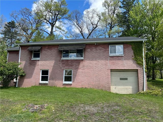8404 Avery Road, Broadview Heights, OH 44147