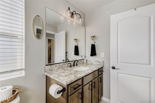 23548 E Ida Drive B, Aurora, CO 80016