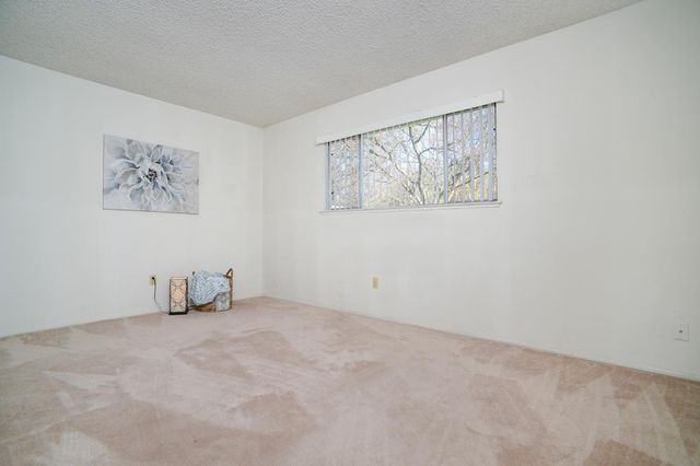 8036 Glen Valley Cir, Citrus Heights, CA 95610