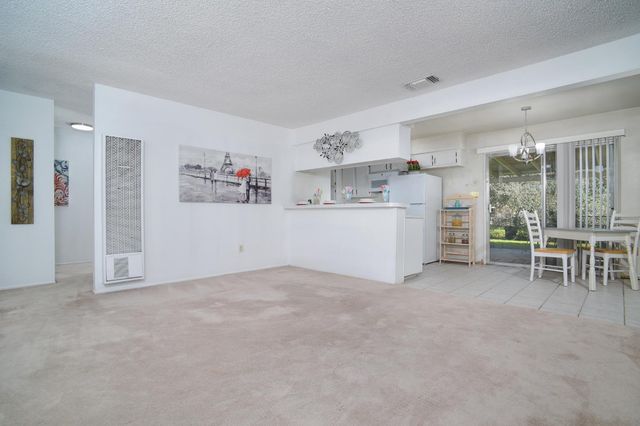 8036 Glen Valley Cir, Citrus Heights, CA 95610