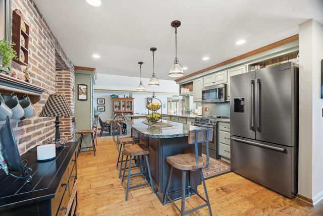 2798 N Honeymoon Hill ROAD, New Holstein, WI 53061