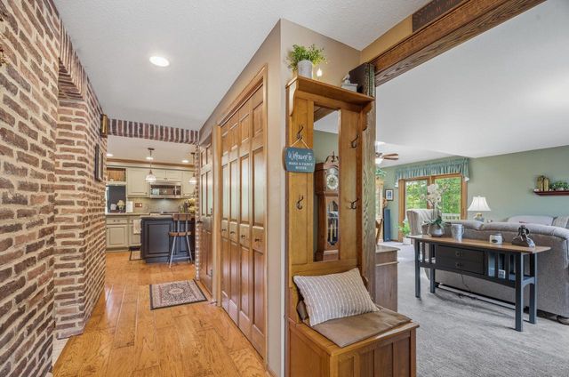 2798 N Honeymoon Hill ROAD, New Holstein, WI 53061