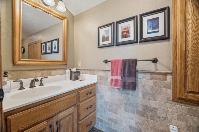 2798 N Honeymoon Hill ROAD, New Holstein, WI 53061