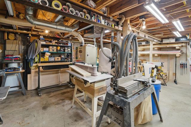 2798 N Honeymoon Hill ROAD, New Holstein, WI 53061