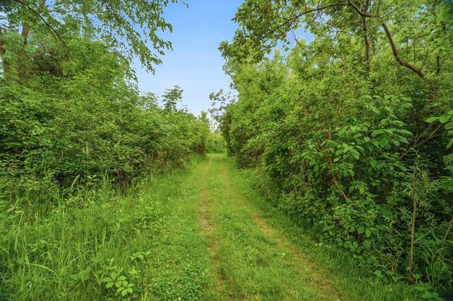 2798 N Honeymoon Hill ROAD, New Holstein, WI 53061