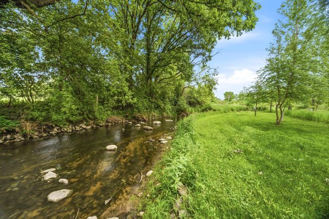 2798 N Honeymoon Hill ROAD, New Holstein, WI 53061