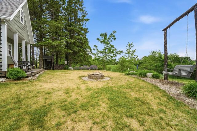 2798 N Honeymoon Hill ROAD, New Holstein, WI 53061
