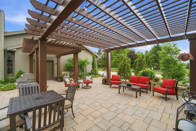 2798 N Honeymoon Hill ROAD, New Holstein, WI 53061