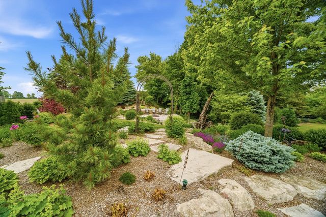 2798 N Honeymoon Hill ROAD, New Holstein, WI 53061