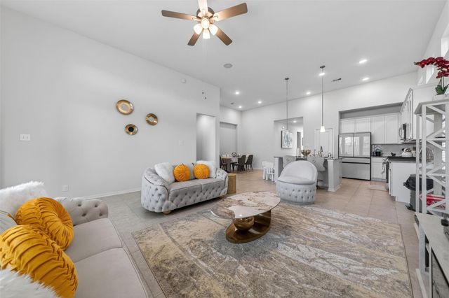 2456 Solaris Bend Drive, Katy, TX 77493