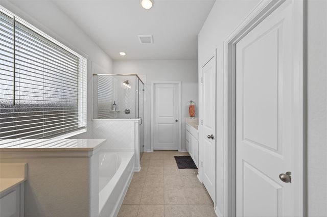 2456 Solaris Bend Drive, Katy, TX 77493