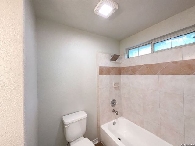 1918 ARBOR PL, San Antonio, TX 78207