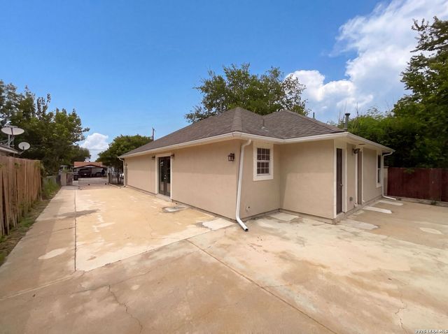 1918 ARBOR PL, San Antonio, TX 78207