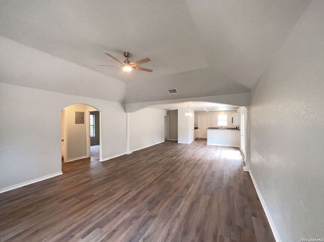 1918 ARBOR PL, San Antonio, TX 78207