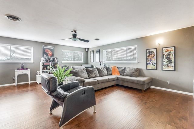 9841 Broken Bow Road, Dallas, TX 75238