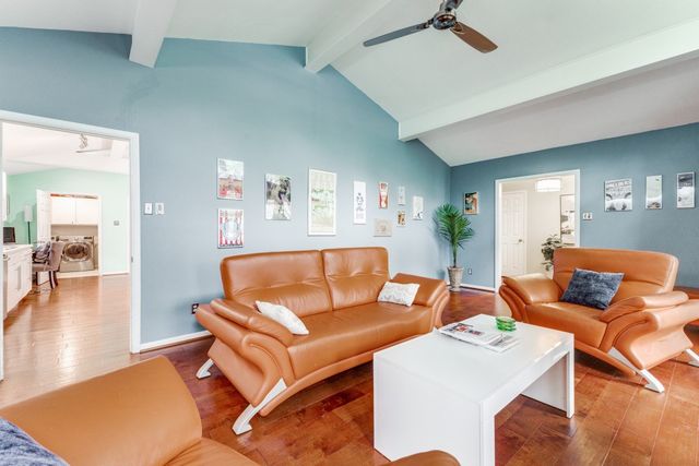 9841 Broken Bow Road, Dallas, TX 75238