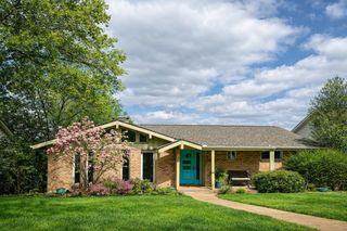 9841 Broken Bow Road, Dallas, TX 75238